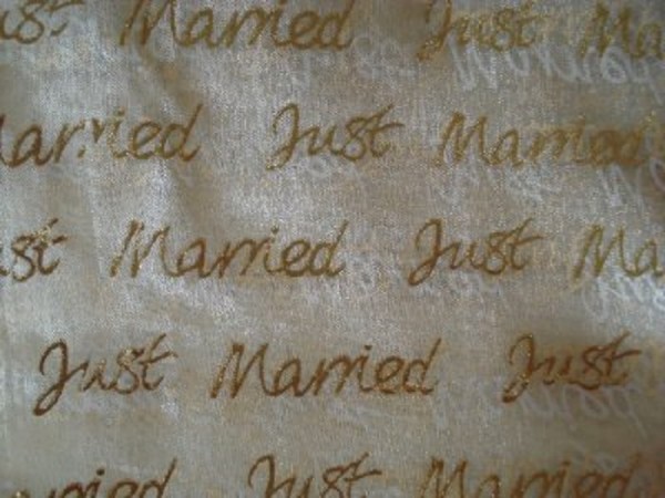 Muebles de tela organza boda recién casados